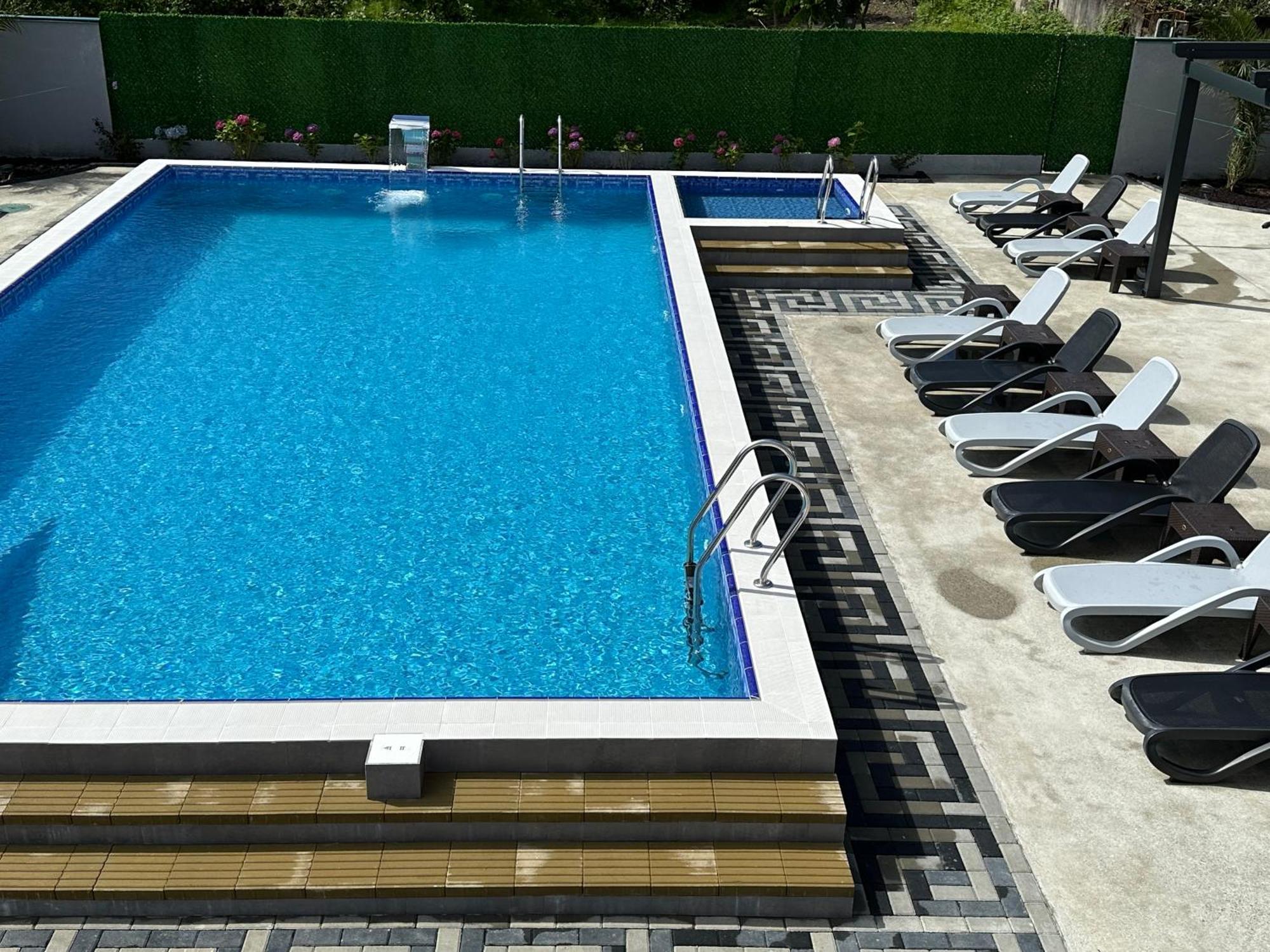 Hotel Lion Ureki Εξωτερικό φωτογραφία